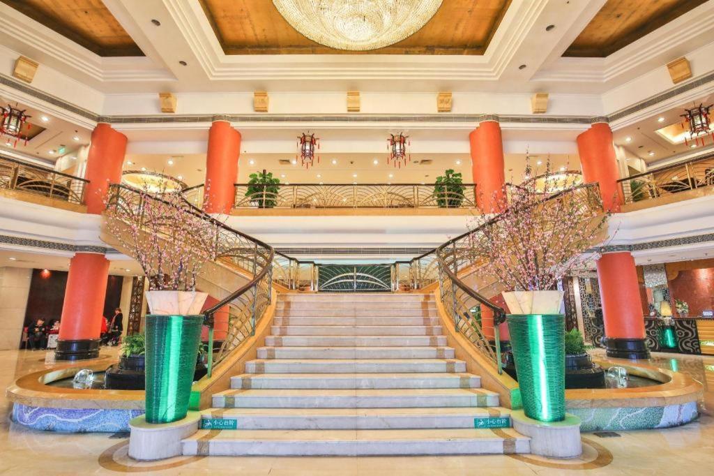 Haihua Hotel Hangzhou Exterior photo
