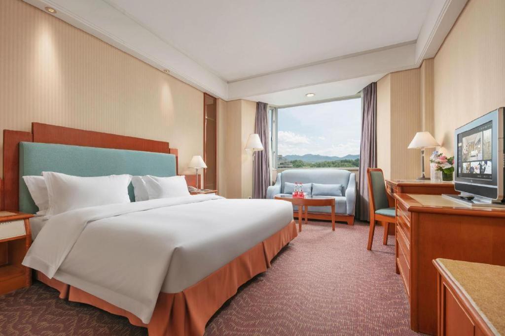 Haihua Hotel Hangzhou Exterior photo